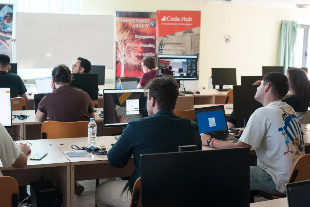 Students attending a Code.Hub coding workshop at university